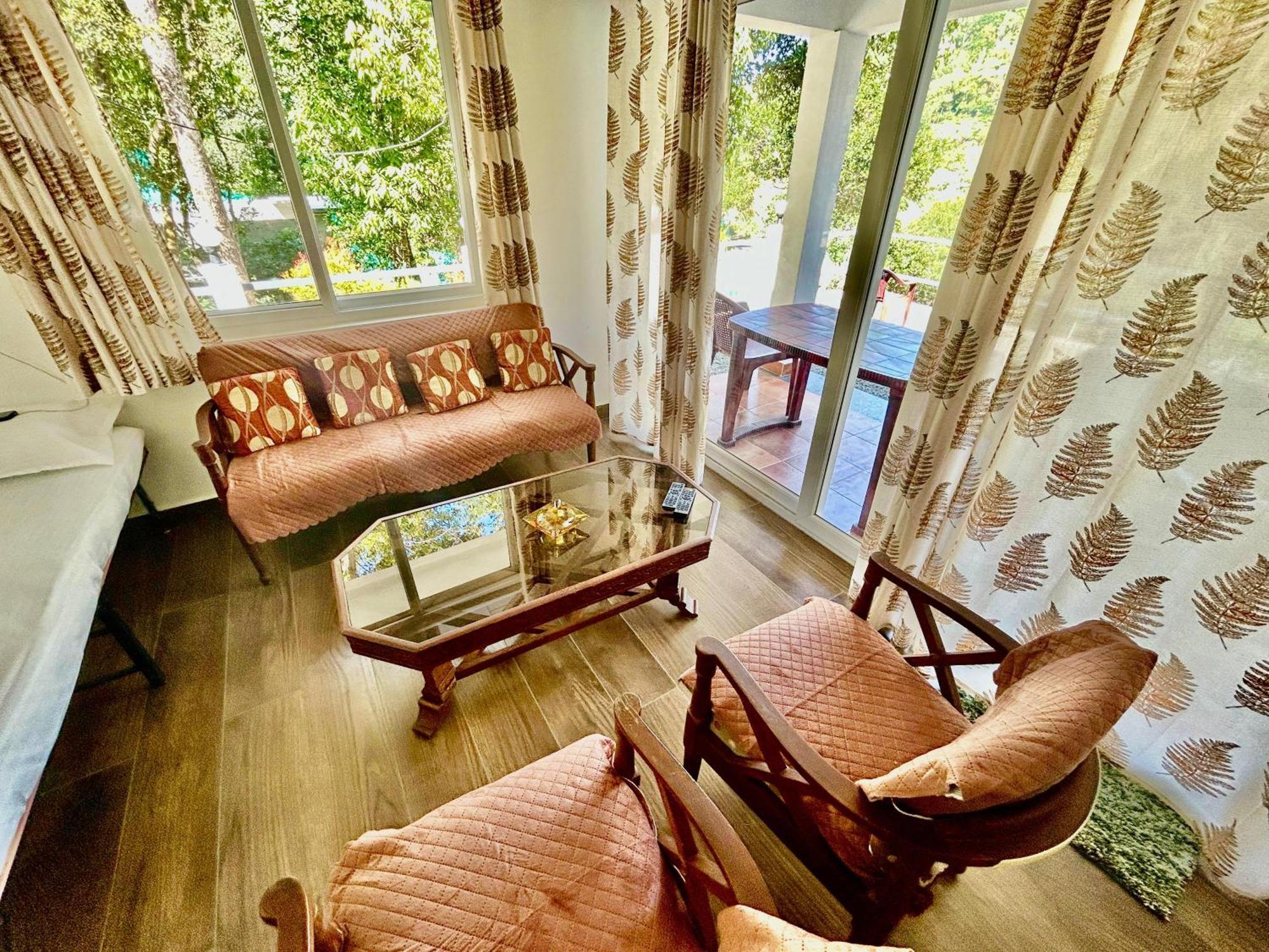 Misty Heights Peermade - Private Mountain Villa Retreat Vandiperiyār Kültér fotó